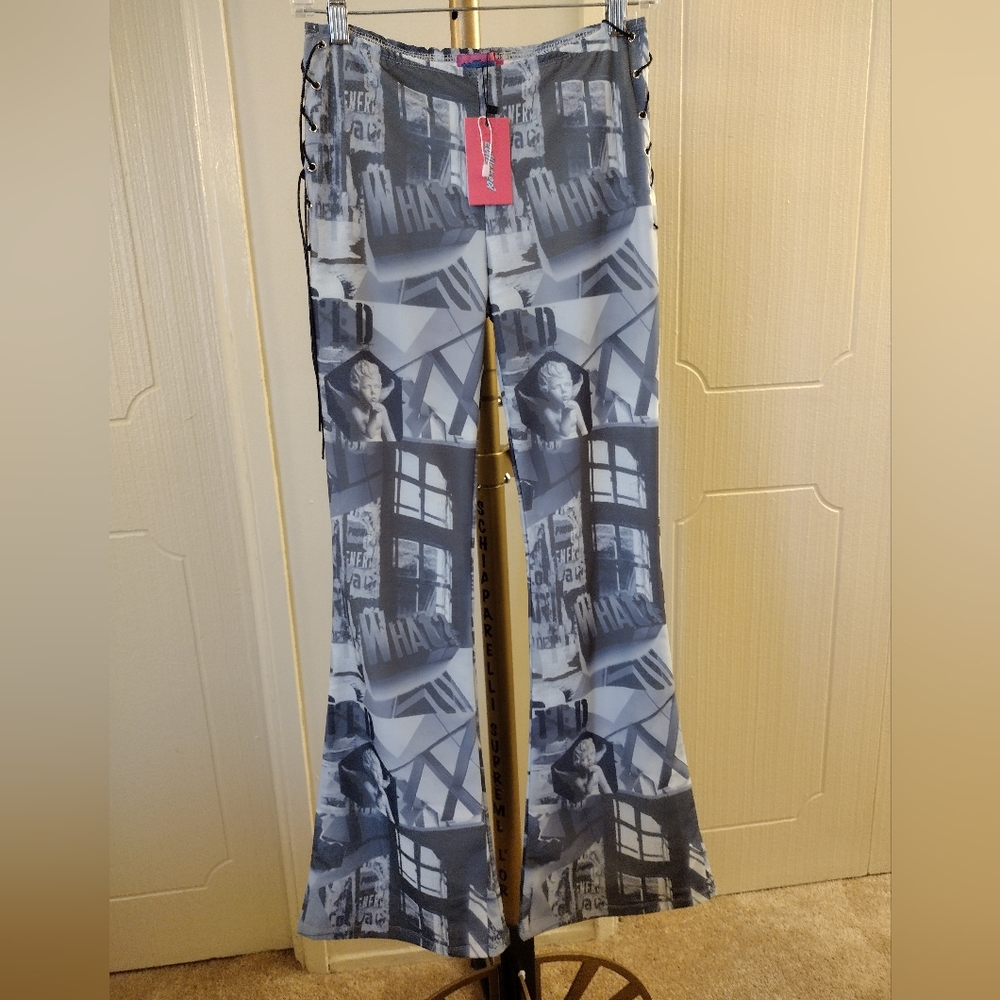 Edikted Casper Laced Flared Leggings Pants